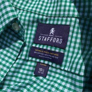 Stafford Men’s Green Gingham Button Up